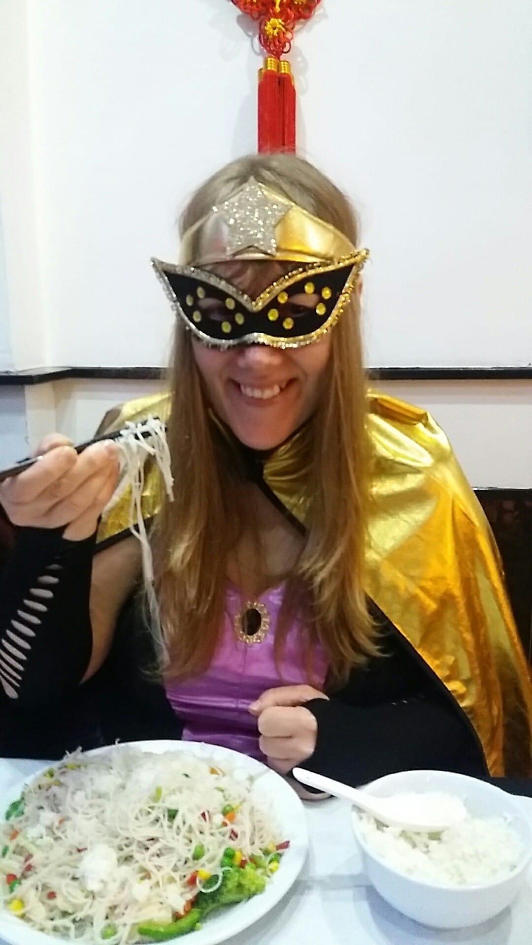 Sandra Bellamy is ACE Fibro Girl Ace Fibro Girl Eat's Food